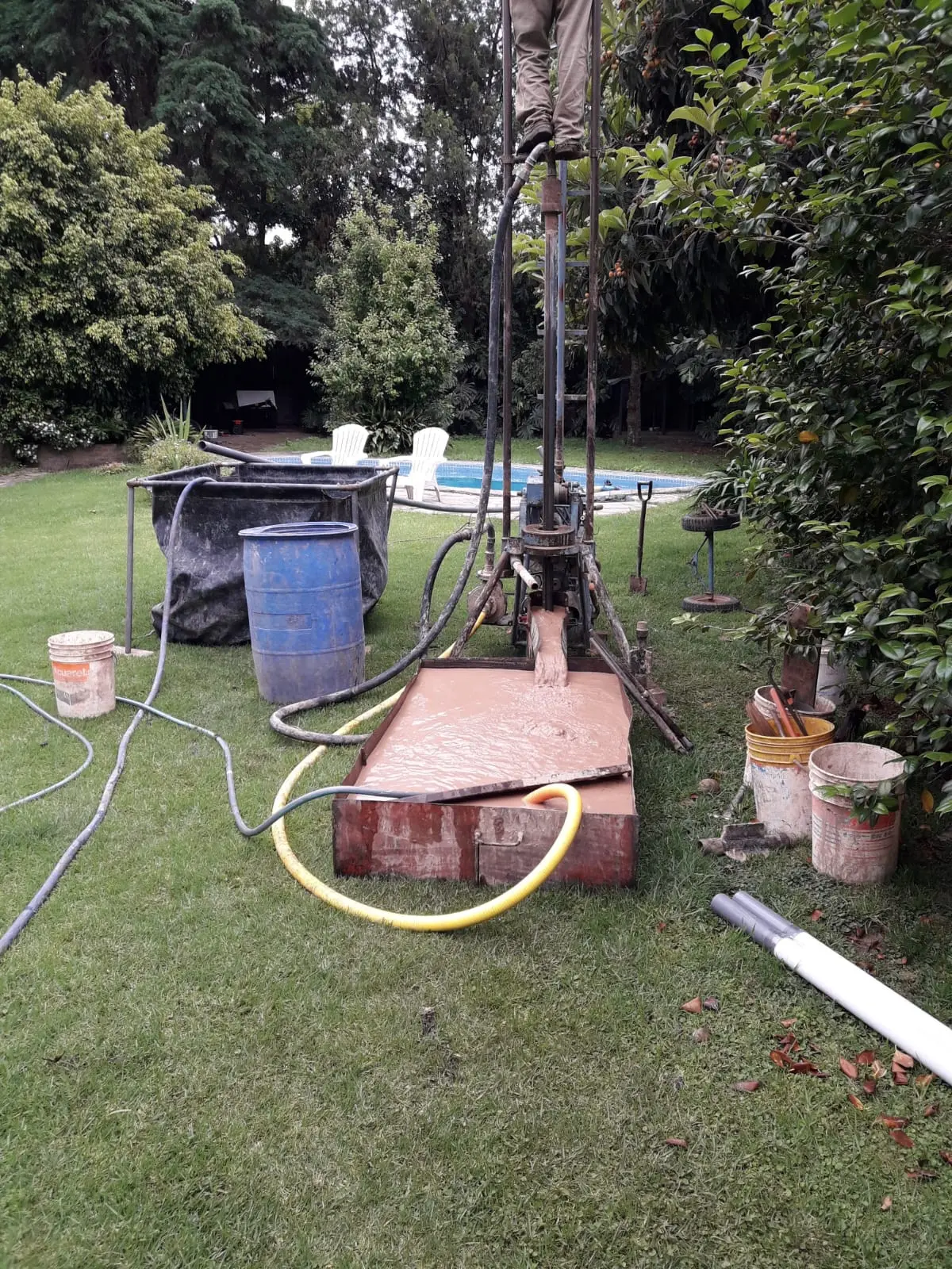 Instalación profesional de bomba sumergible